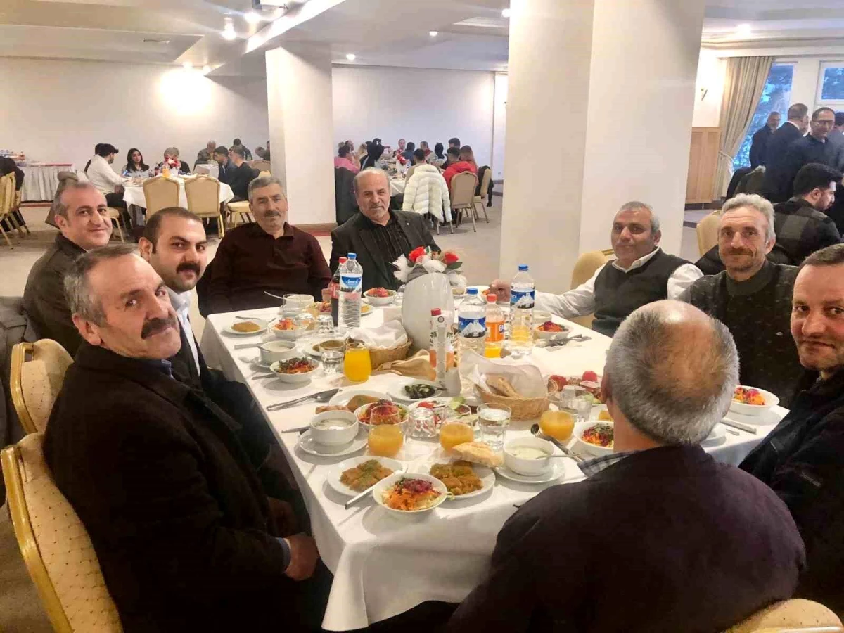 İhlas Pazarlama Erzurum Bölge Müdürlüğü çalışanları iftar yemeğinde bir araya geldi