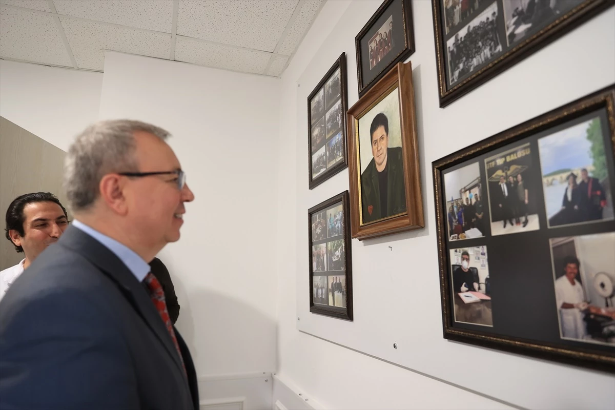 Trakya Üniversitesi Tıp Fakültesi Hastanesi Prof. Dr. Fatih Özçelik Kütüphanesi Açıldı