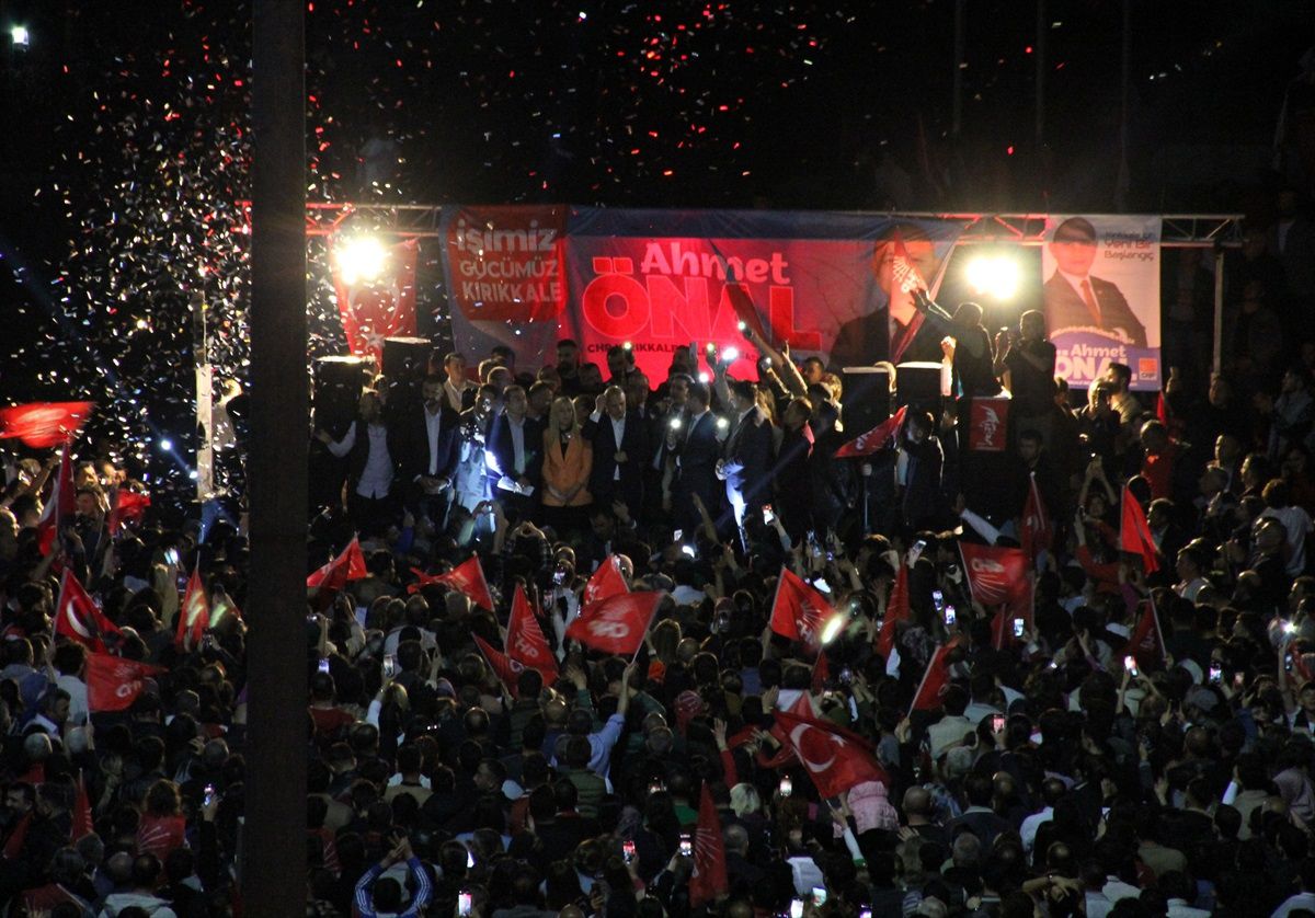 Kırıkkale Belediye Başkanlığını kazanan CHP adayı Ahmet Önal teşekkür etti