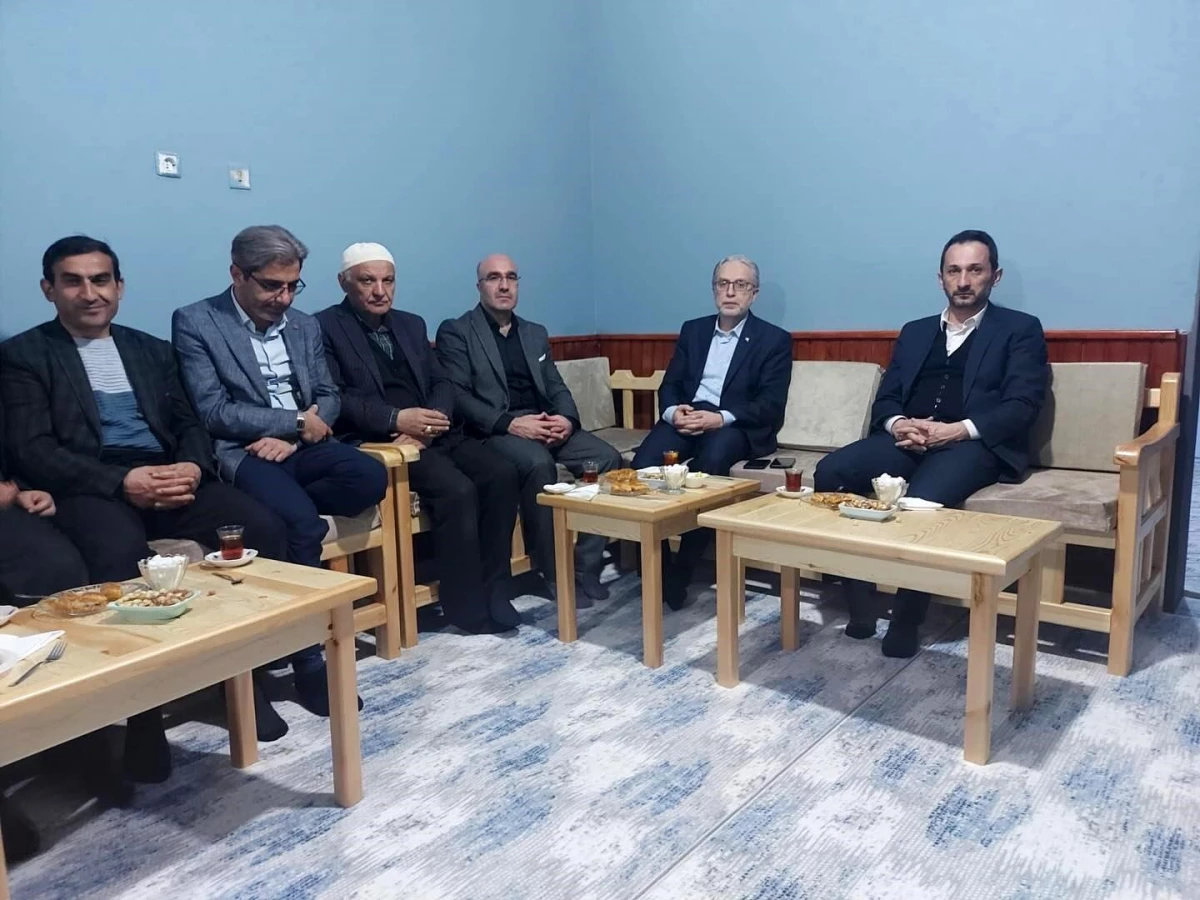 Erzurum Müftüsü Oltu\'da Ramazan İrşat Faaliyetlerine Katıldı