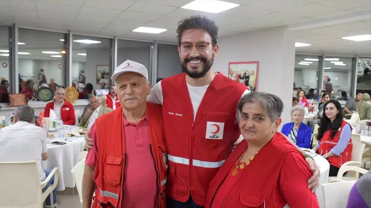 Türk Kızılay ve İtalyan Şef Yaşlılarla İftar Programında Buluştu