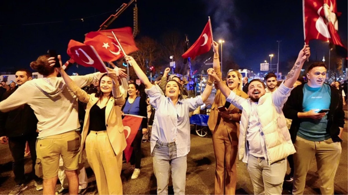 Türkiye\'deki yerel seçimler dünya basınında geniş yankı uyandırdı