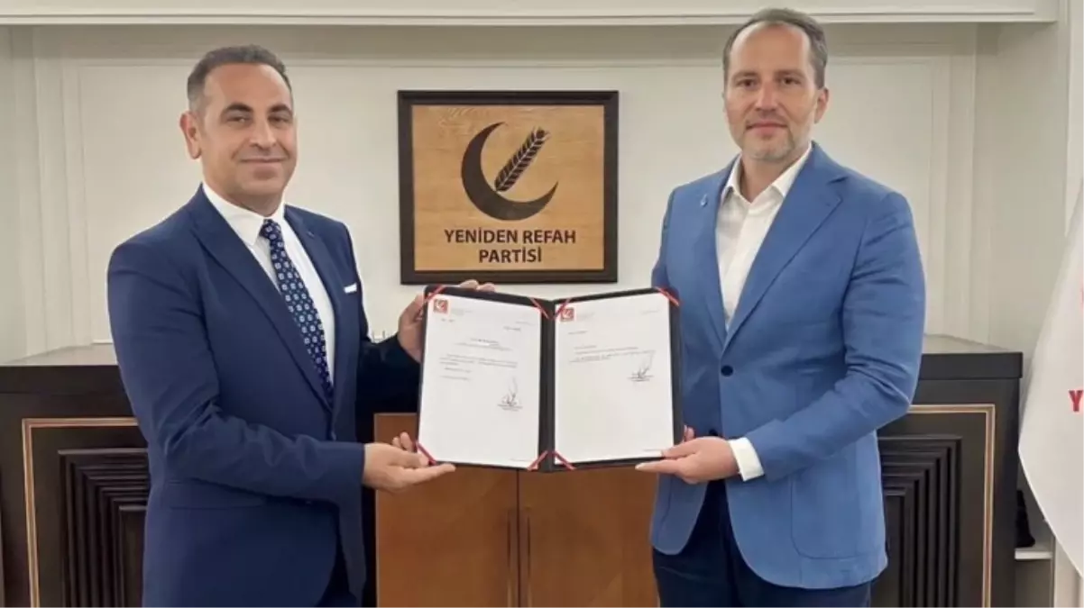 Yeniden Refah Partisi Konya İl Başkanı Temel Peker istifa etti