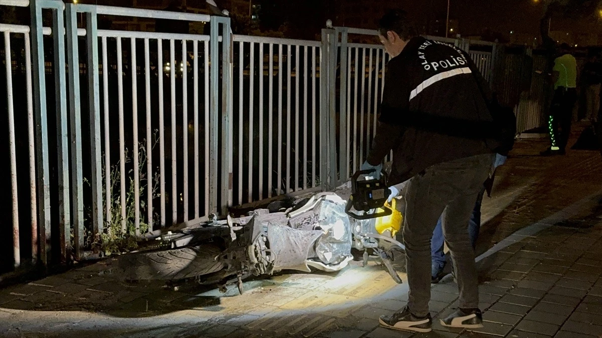 Adana\'da motosiklet kazası: 2 kişi hayatını kaybetti