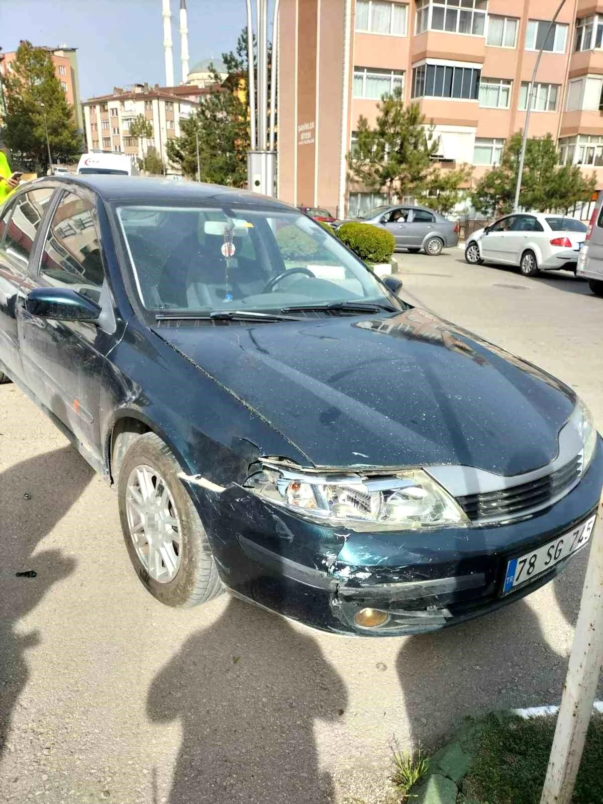 Safranbolu\'da otomobil ile motosiklet çarpıştı: 2 yaralı