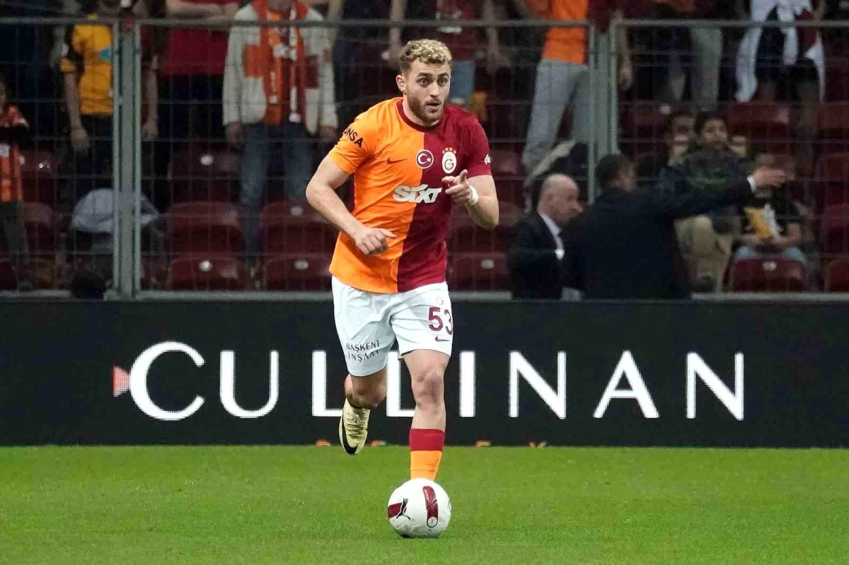 Galatasaraylı futbolcu Barış Alper Yılmaz, 100. resmi maçına çıktı