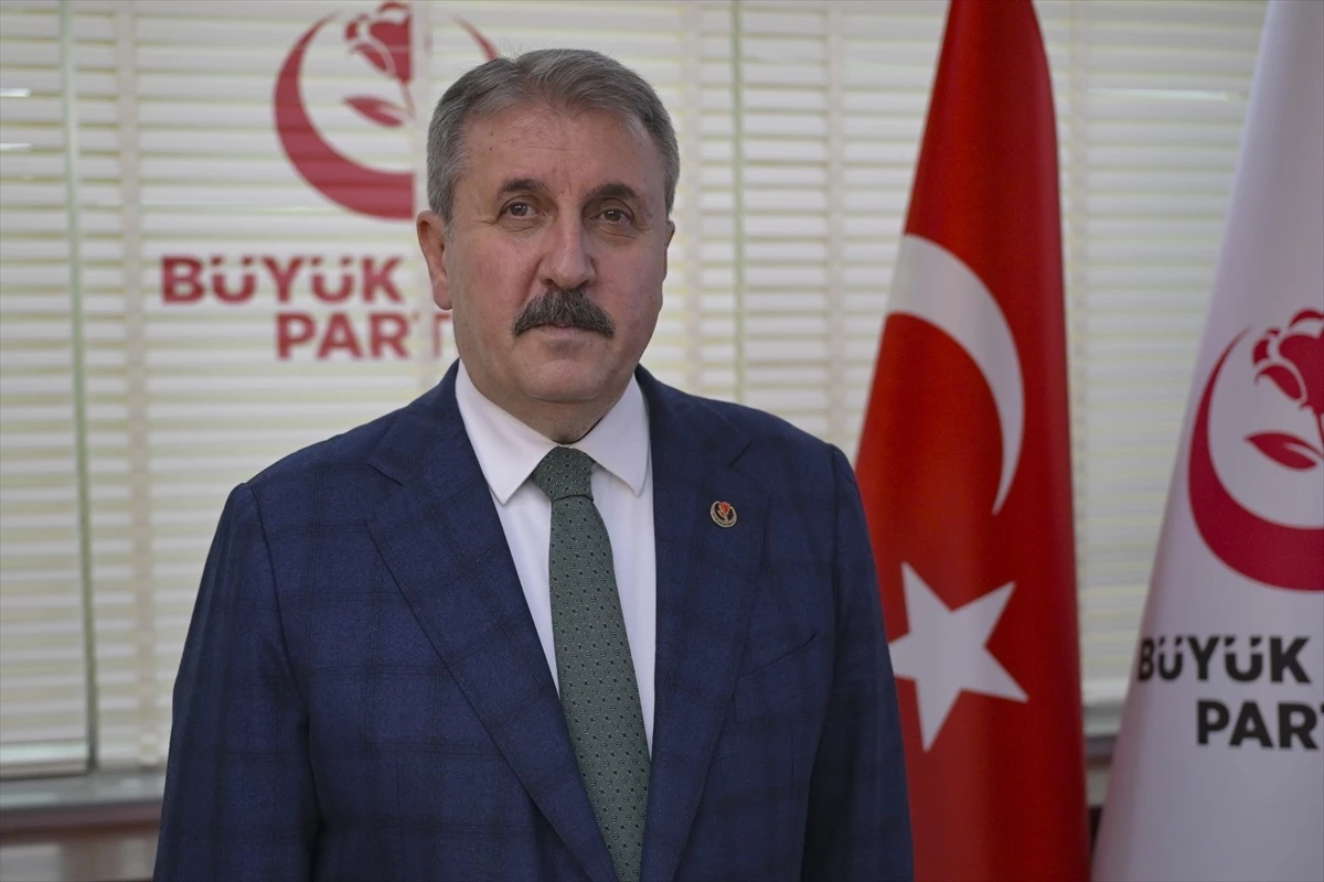 BBP Genel Başkanı Mustafa Destici: \'Yerel seçimlere oy hesabıyla girmedik\'