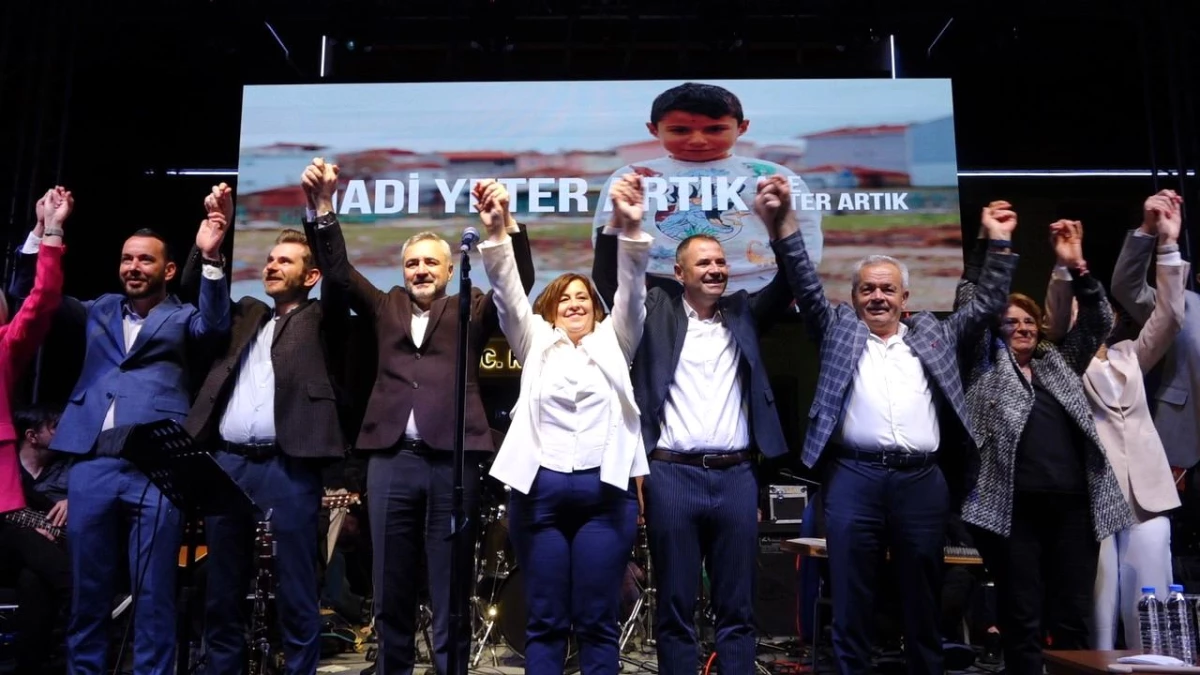 Kırklareli\'nde Cumhur İttifakı Adayı Kutlama Yaptı
