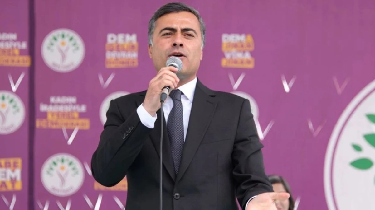 DEM Parti: Van Büyükşehir Belediye Başkanı Abdullah Zeydan\'ın memnu hakkı elinden alındı