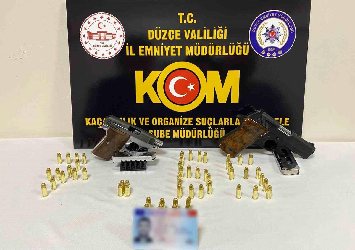 Düzce\'de 32 Bin 440 Şahıs Sorgulandı, 25 Kişi Tutuklandı