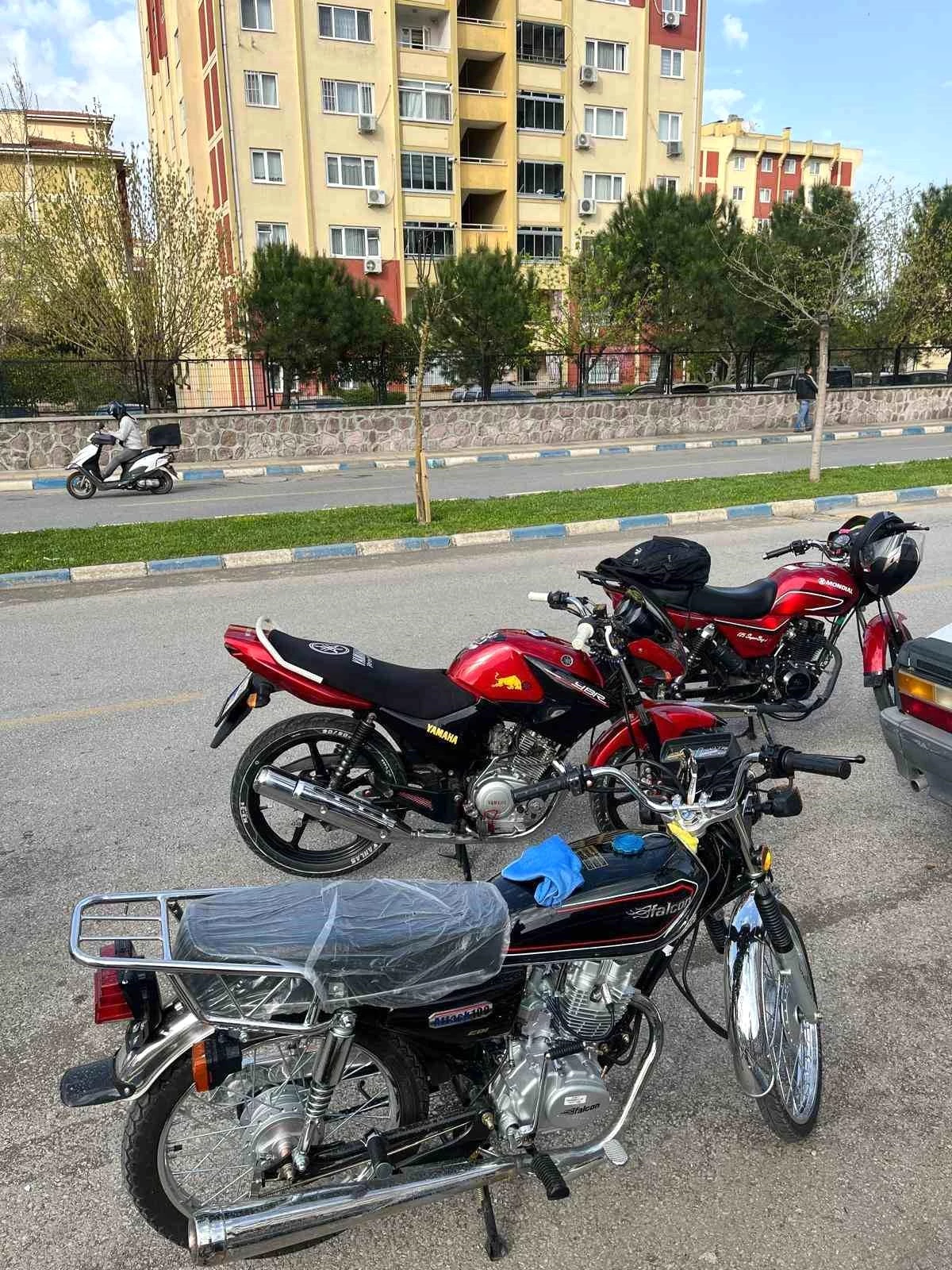 Manisa\'da Motosiklet Denetimi: 18 Motosiklet Trafikten Men Edildi, 41 Sürücüye Cezai İşlem Uygulandı