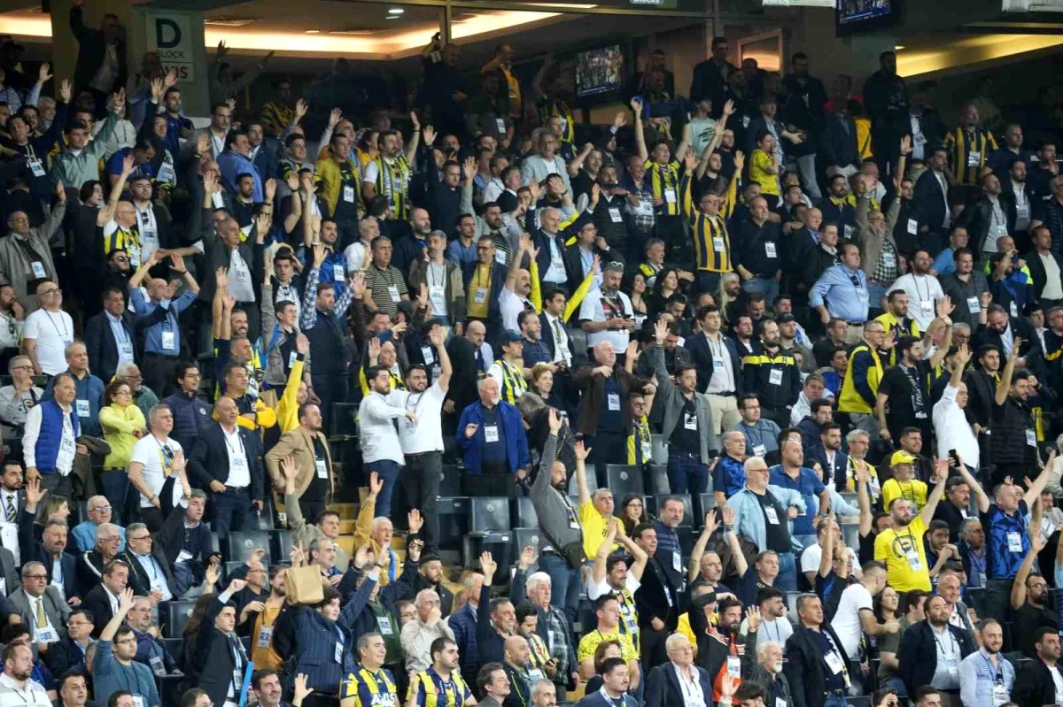 Fenerbahçe Kongre Üyeleri, 4 maddelik önerge için yönetim kuruluna yetki verdi
