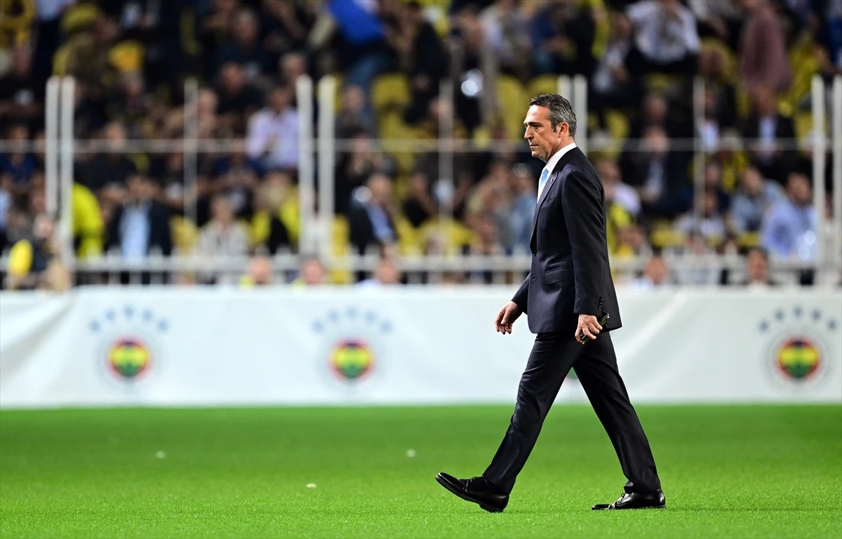 Fenerbahçe Başkanı Ali Koç, genel kurulda açıklamalarda bulundu