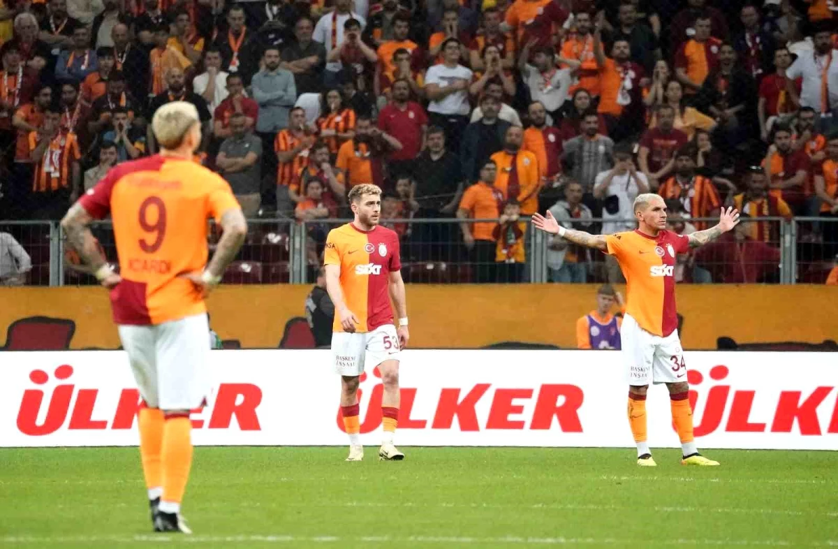 Galatasaray, Hatayspor\'u mağlup ederek sahasında üst üste 33. maçta da kaybetmedi