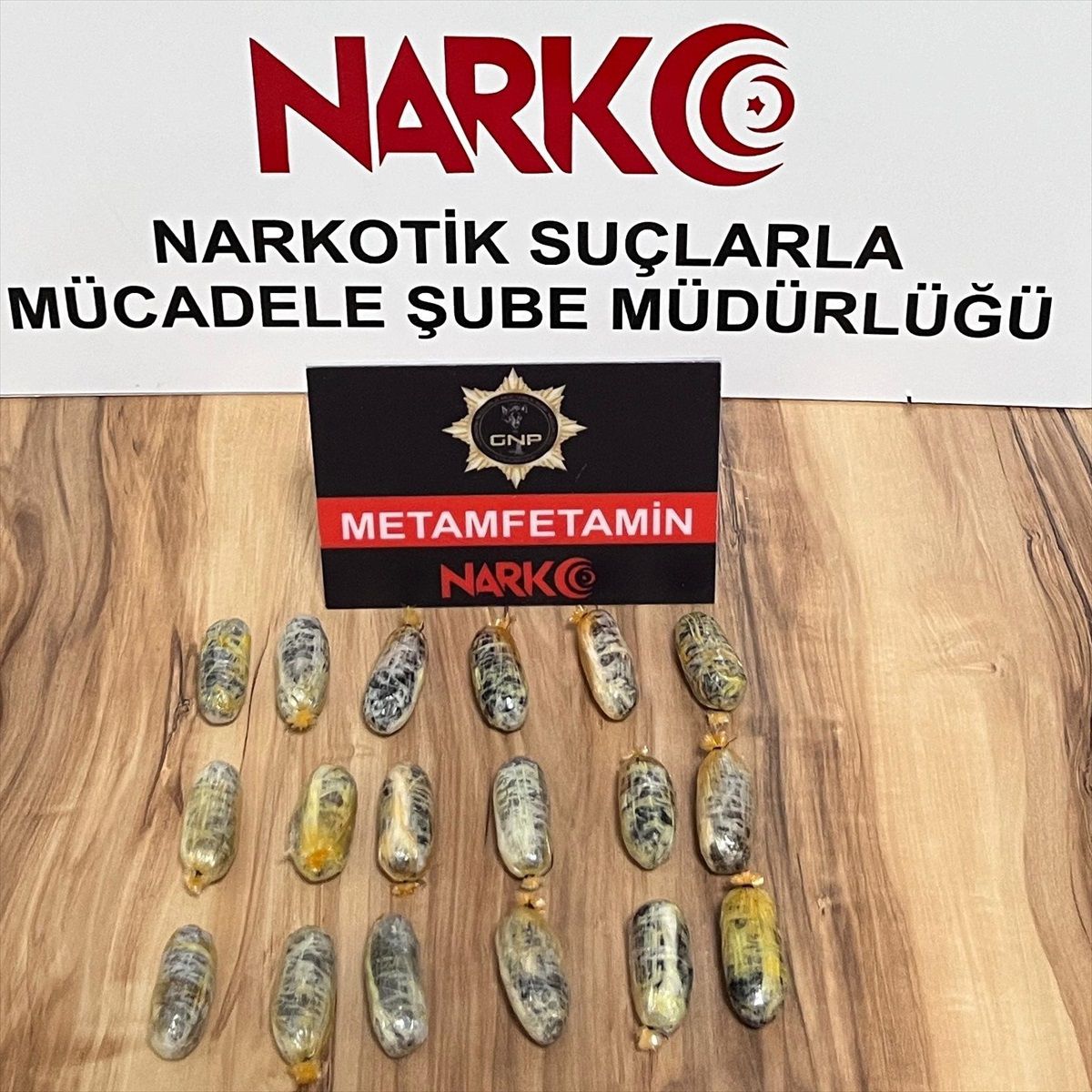 Gümüşhane\'de midesinde uyuşturucu tespit edilen yabancı uyruklu şüpheli tutuklandı
