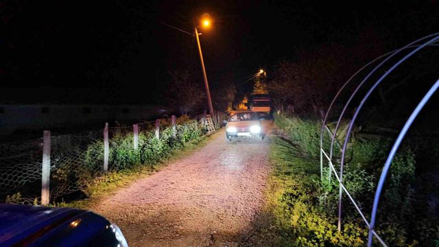 Kastamonu'da bir kadın, arazide ağaca asılı halde bulundu Kastamonu'da bir kadın, arazide ağaca asılı halde bulundu