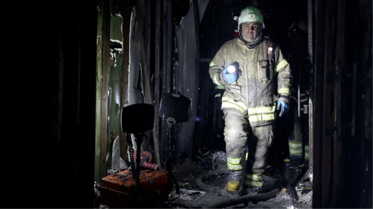 İstanbul\'da 29 kişinin can verdiği yangın yerinden dehşete düşüren görüntüler