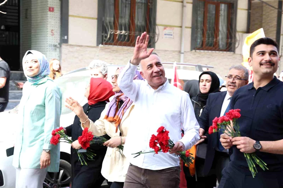 Abdurrahman Dursun, Sultangazi Belediye Başkanı olarak yeniden seçildi