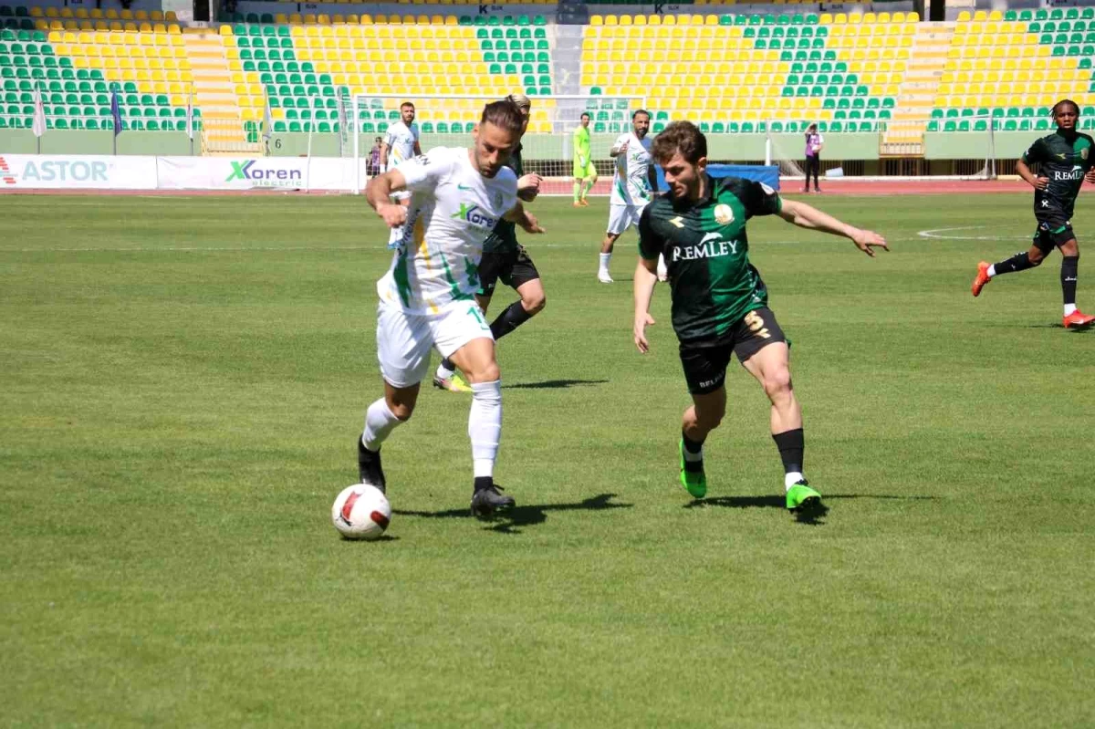 Trendyol 1. Lig: Şanlıurfaspor: 2 Sakaryaspor: 0 (Maç devam ediyor)