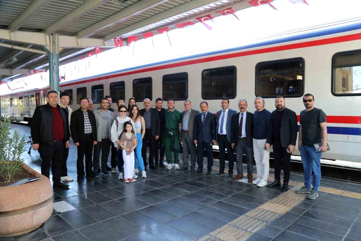 Turistik Doğu Ekspresi\'ne Alternatif İki Yeni Turistik Tren İşletilecek