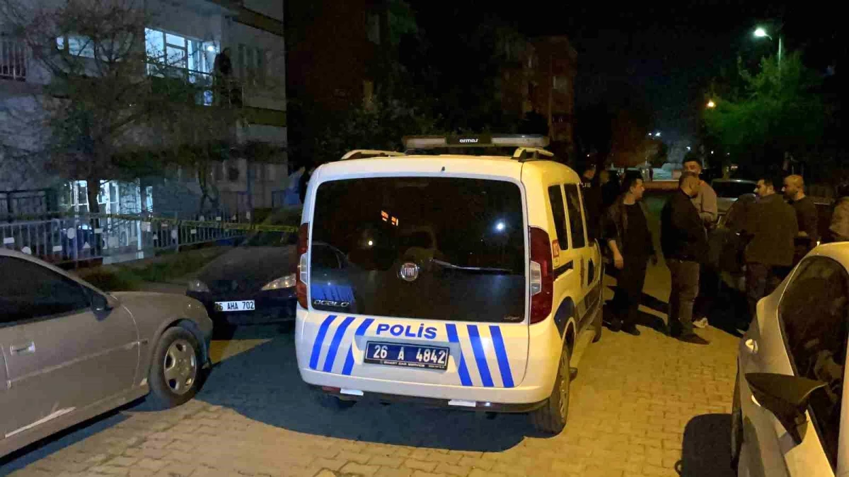 Eskişehir\'de alacak verecek meselesi yüzünden çıkan kavgada 1 kişi yaralandı