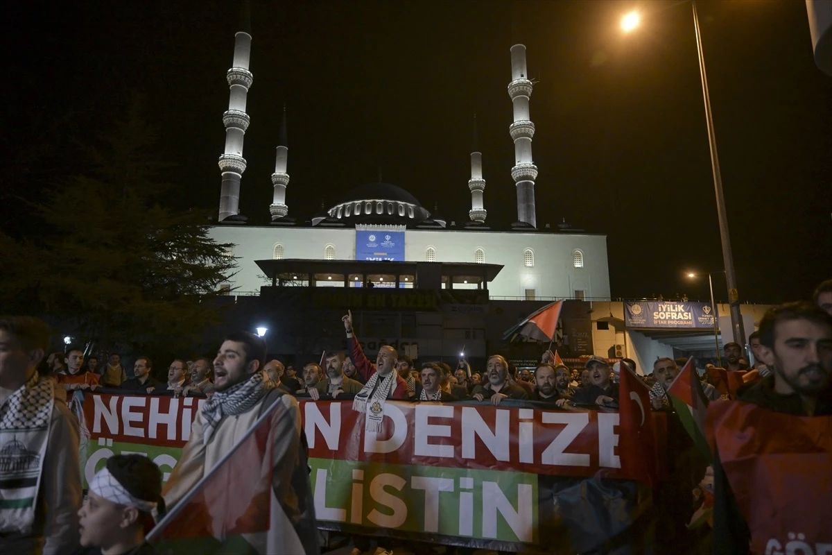 Ankara Filistin Dayanışma Platformu İsrail\'in Gazze saldırılarını protesto etti