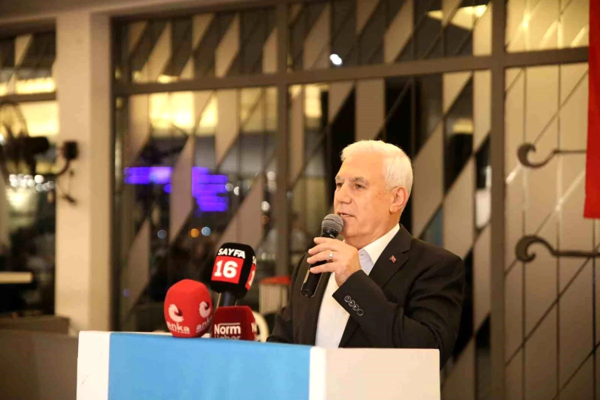 Mustafa Bozbey, Bursa Büyükşehir Belediyesi yönetimine seslendi