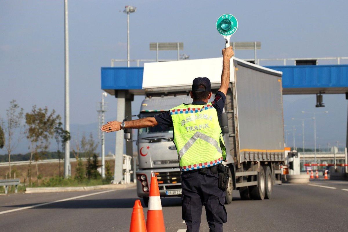 Sakarya\'da Mart Ayında 626 Araç ve 157 Sürücü Trafikten Men Edildi