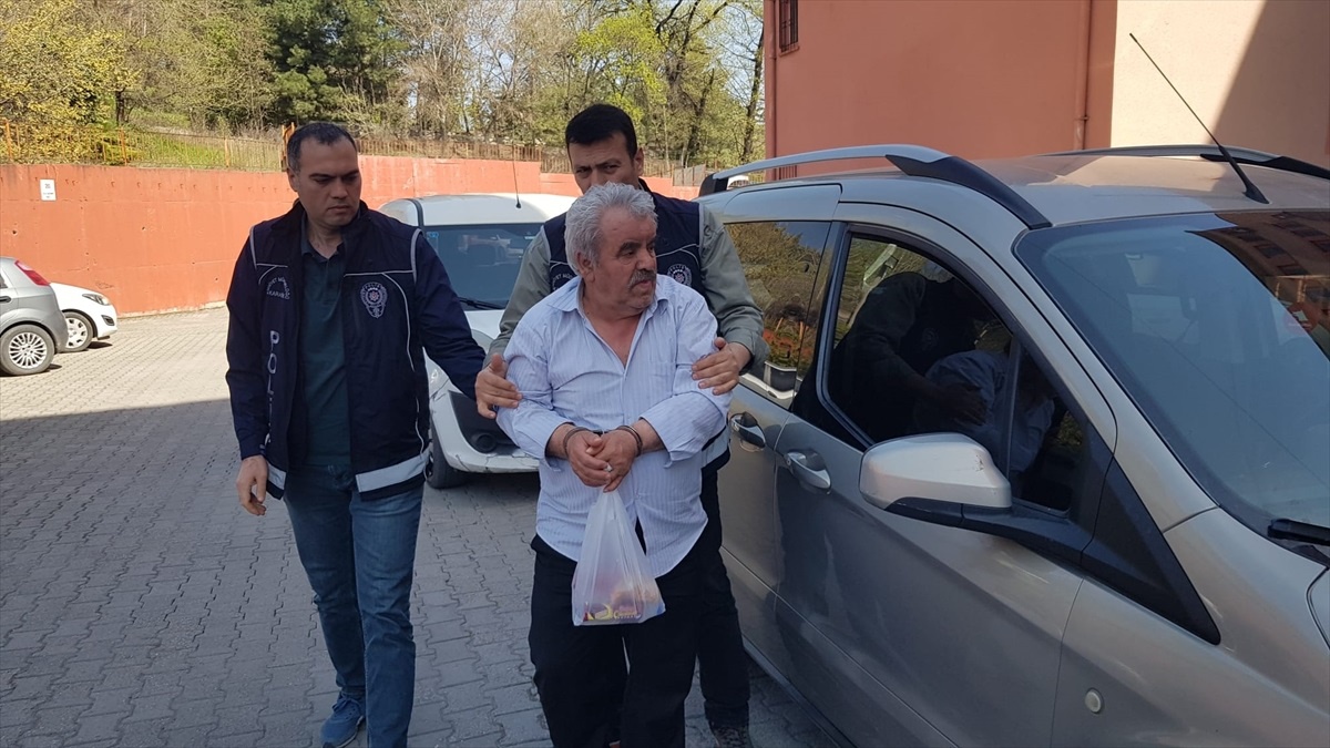 Karabük\'te komşusunu silahla vurarak öldüren zanlı tutuklandı