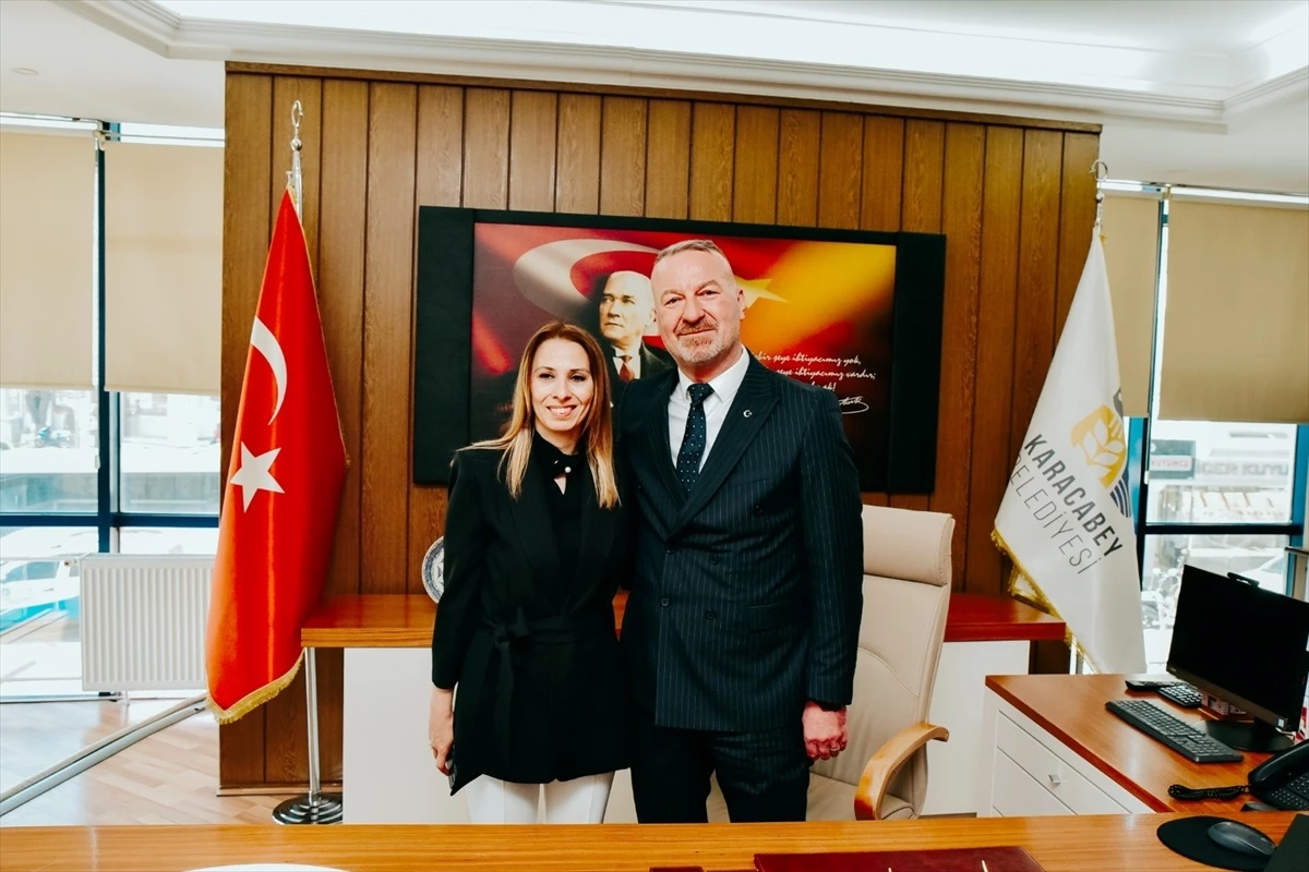 Karacabey Belediye Başkanı Fatih Karabatı Göreve Başladı