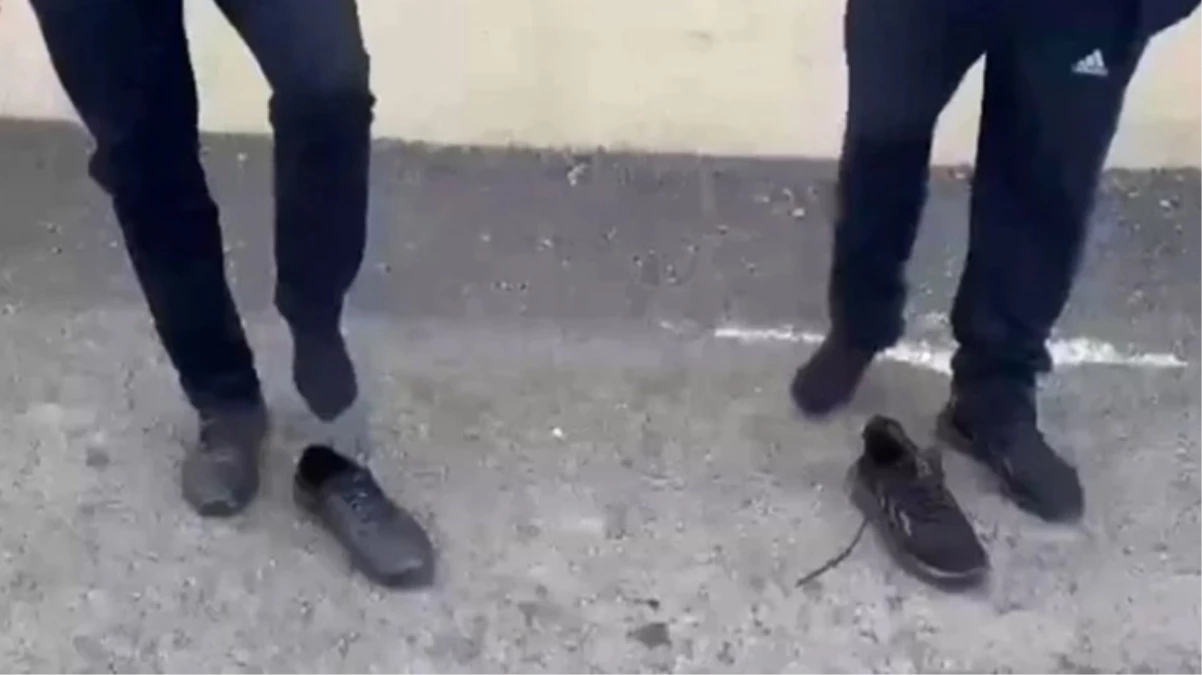 Kars\'ta 2 yabancı uyruklu şüphelinin ayakkabılarında kaçak altın ele geçirildi
