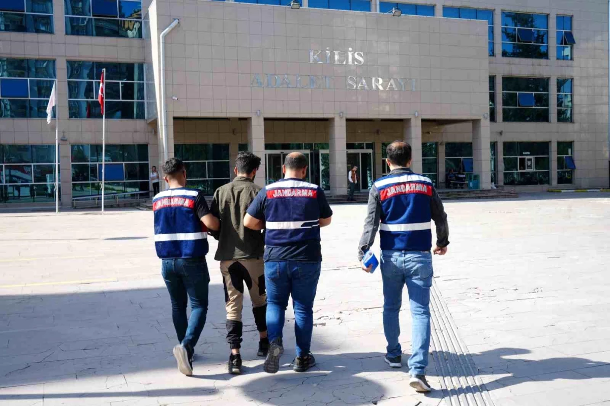 Kilis\'te PKK/YPG/PYD üyesi aranan şahıs gözaltına alındı