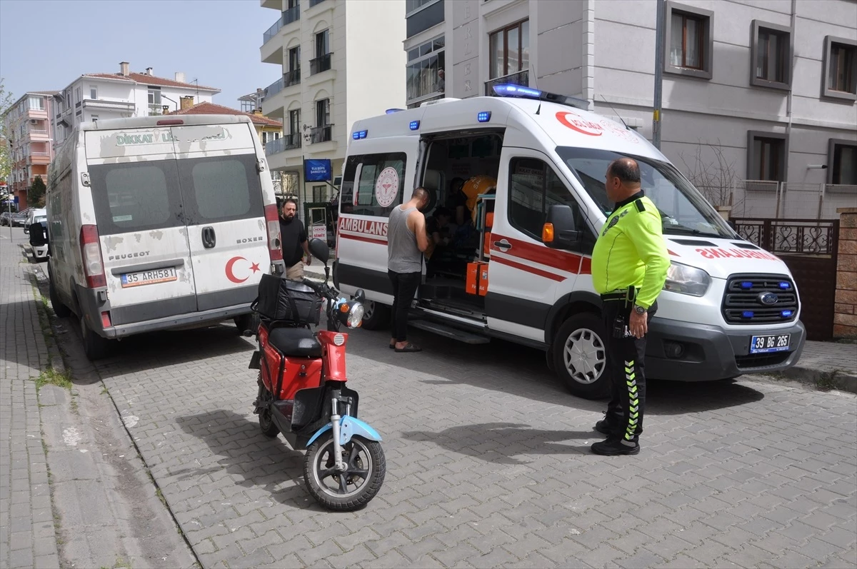 Lüleburgaz\'da Elektrikli Motosiklet Kazası: Çocuk Yaralandı
