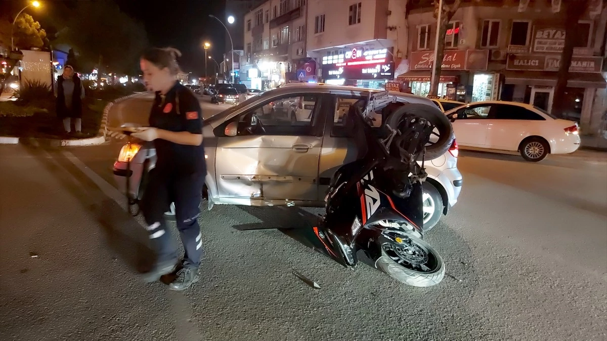 Karabük\'ün Safranbolu ilçesinde motosiklet kazası: Sürücü yaralandı