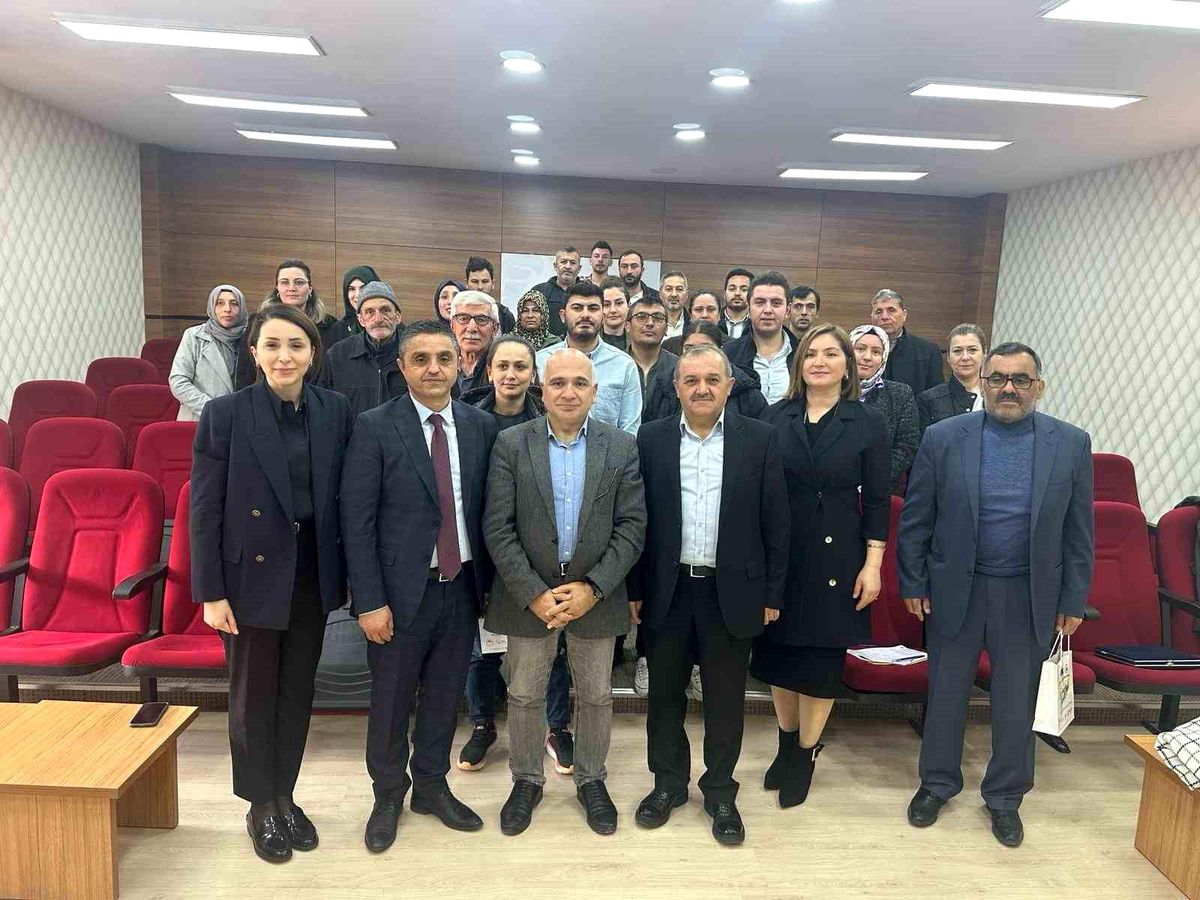 Samsun\'da çiftçilere çilek yetiştiriciliği eğitimi verildi