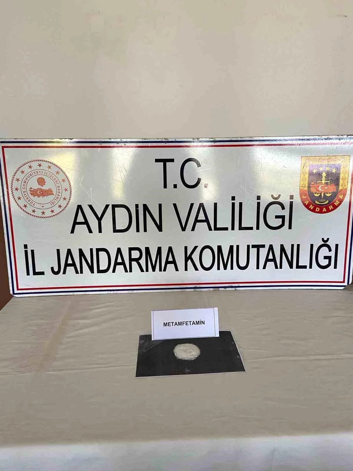 Aydın Köşk\'te Uyuşturucu Operasyonu: 2 Şüpheli Yakalandı