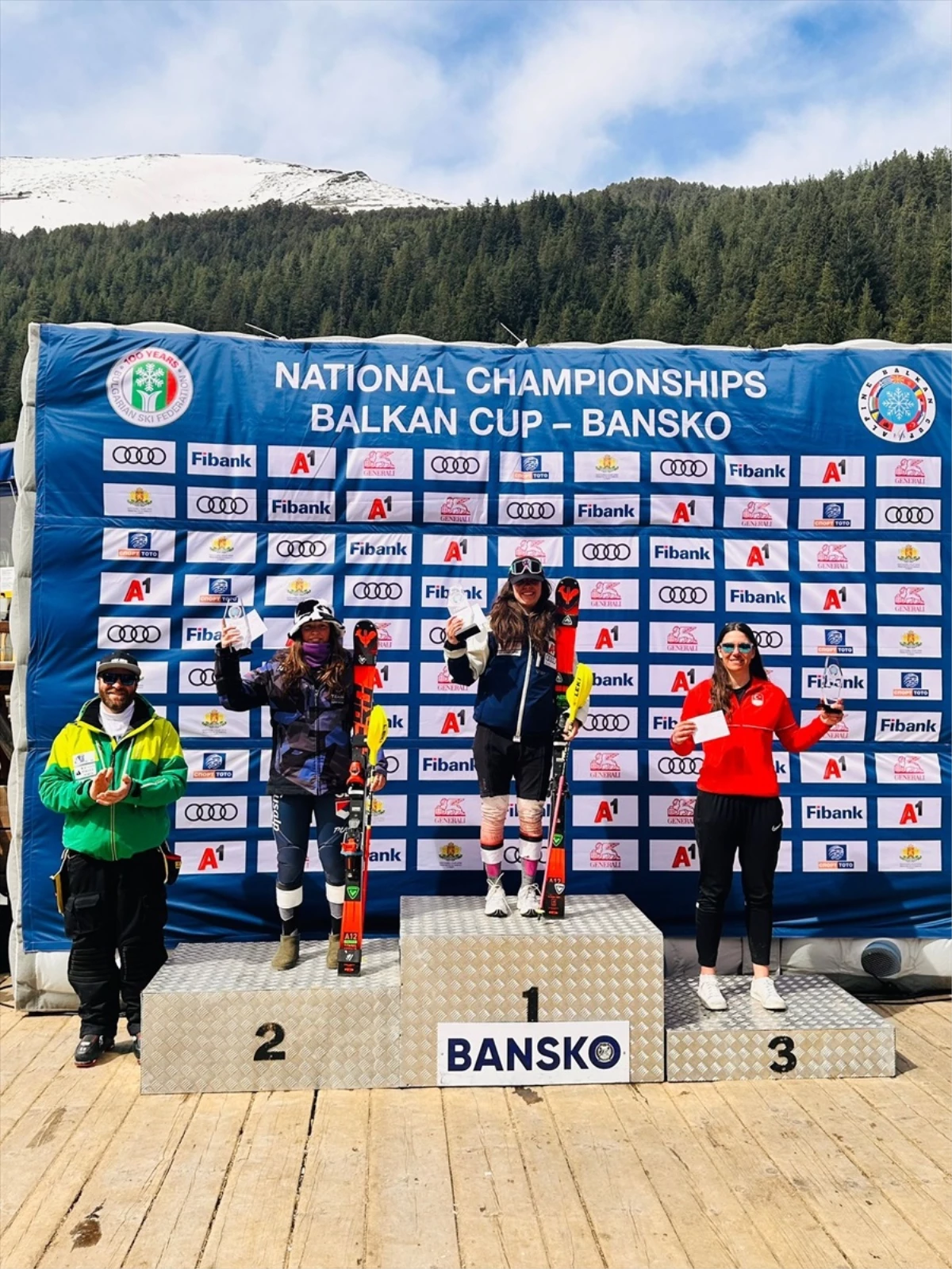 Ceren Reyhan Yıldırım, Alp Disiplini\'nde Balkan Şampiyonu