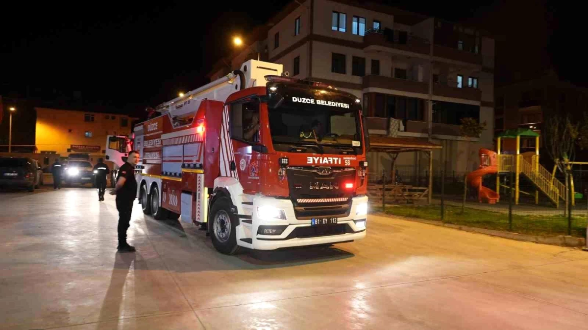 Ankara\'da çıkan yangına Düzce Belediyesi İtfaiye Müdürlüğü ekipleri destek verdi
