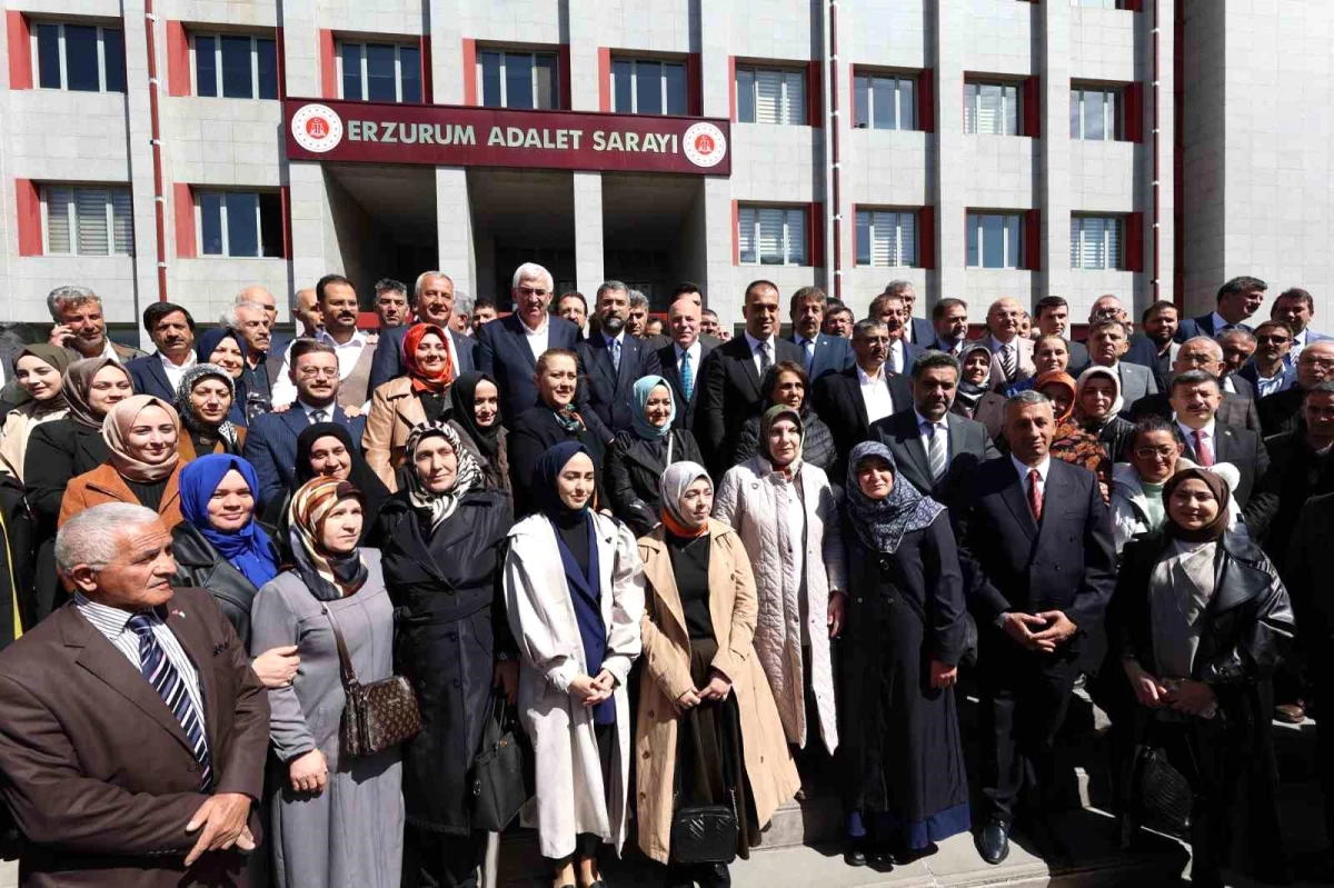 Erzurum Büyükşehir Belediye Başkanı Mehmet Sekmen Mazbatasını Aldı