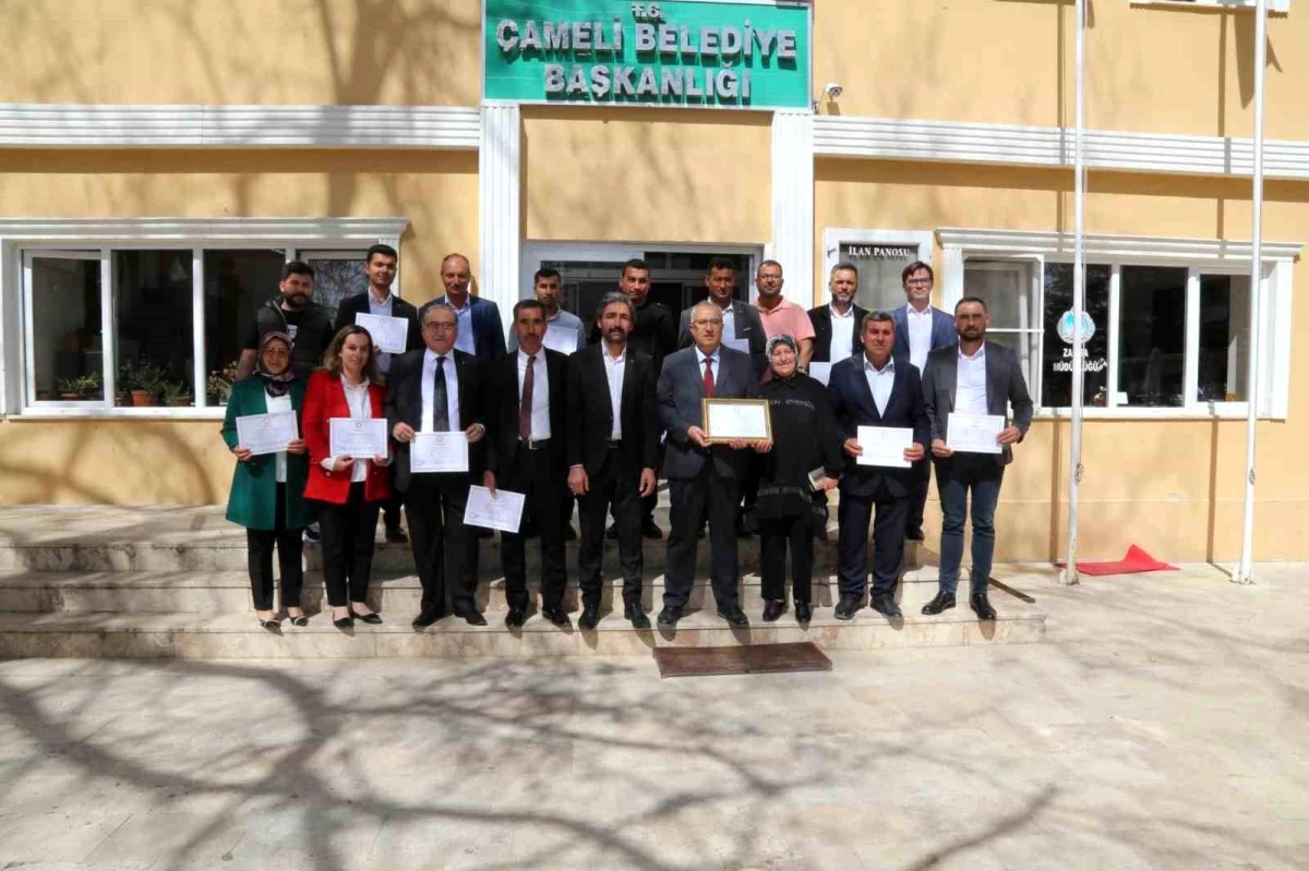 Çameli Belediye Başkanı Cengiz Arslan 2024 yılı mazbatasını aldı