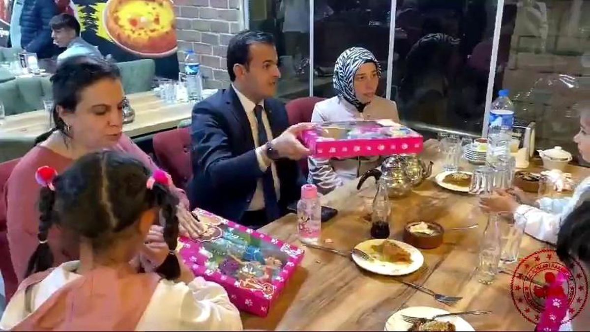 Erzurum\'da Gelenek Haline Gelen Çocuk İftarı Etkinliği