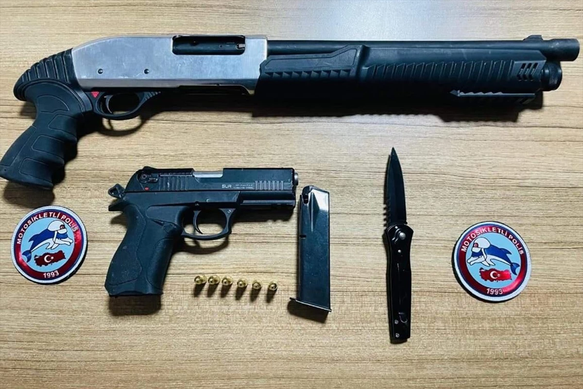Elazığ\'da Uyuşturucu ve Silah Kaçakçılığı Operasyonunda 6 Şüpheli Gözaltına Alındı