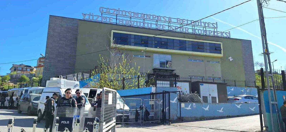 Gaziosmanpaşa\'da oy sayımına devam ediliyor