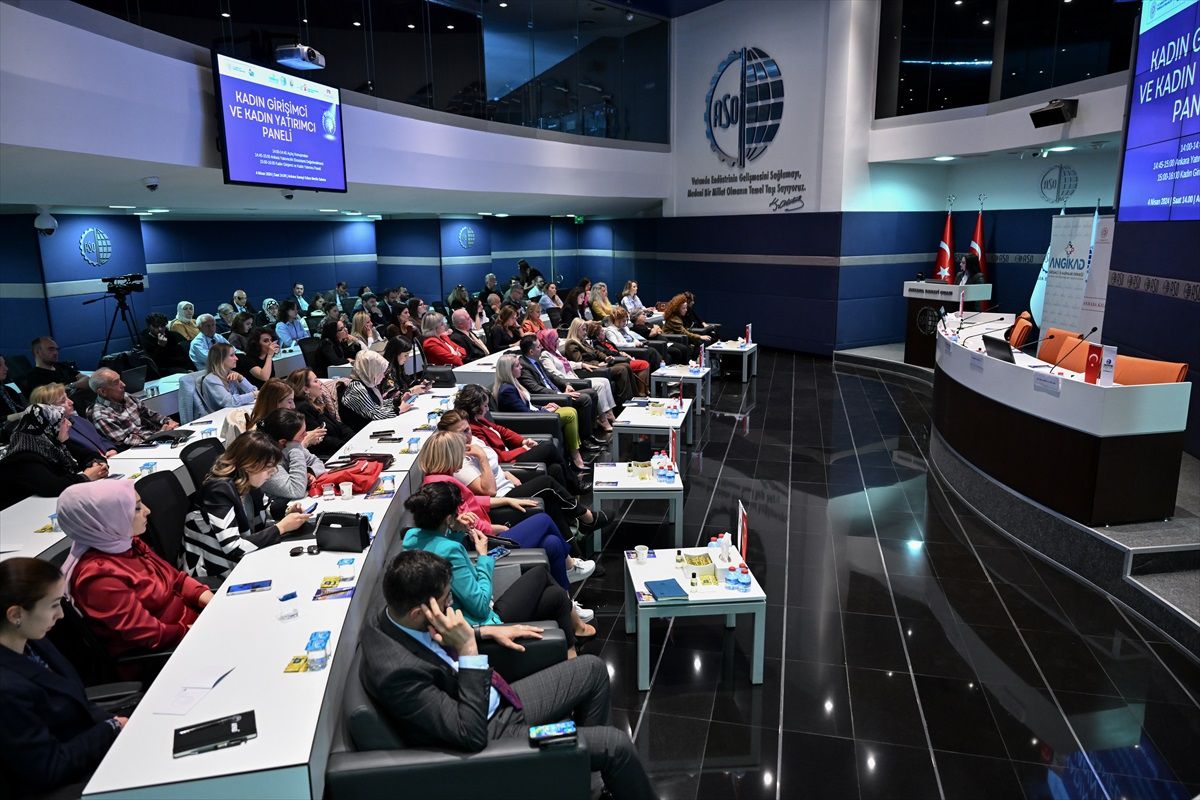 Ankara\'da Kadın Girişimci ve Kadın Yatırımcı Paneli Gerçekleştirildi