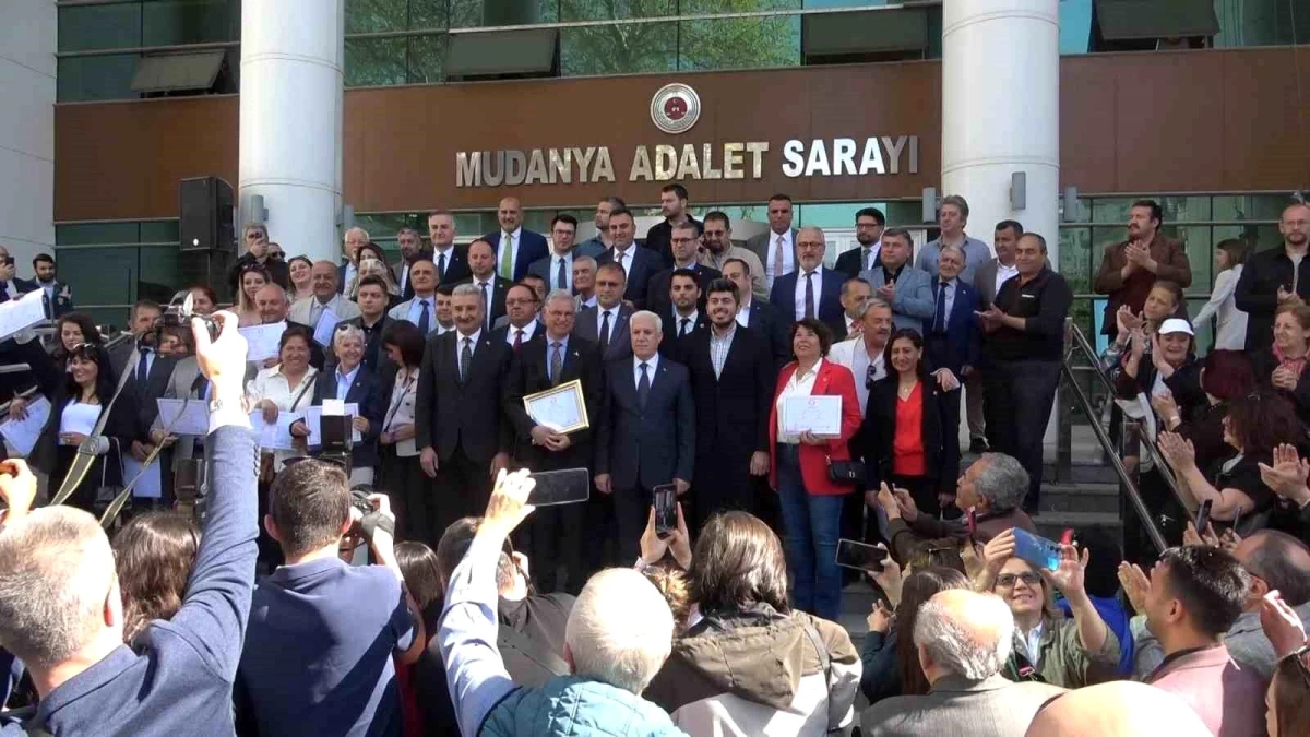 Mudanya Belediye Başkanı Deniz Dalgıç Göreve Başladı