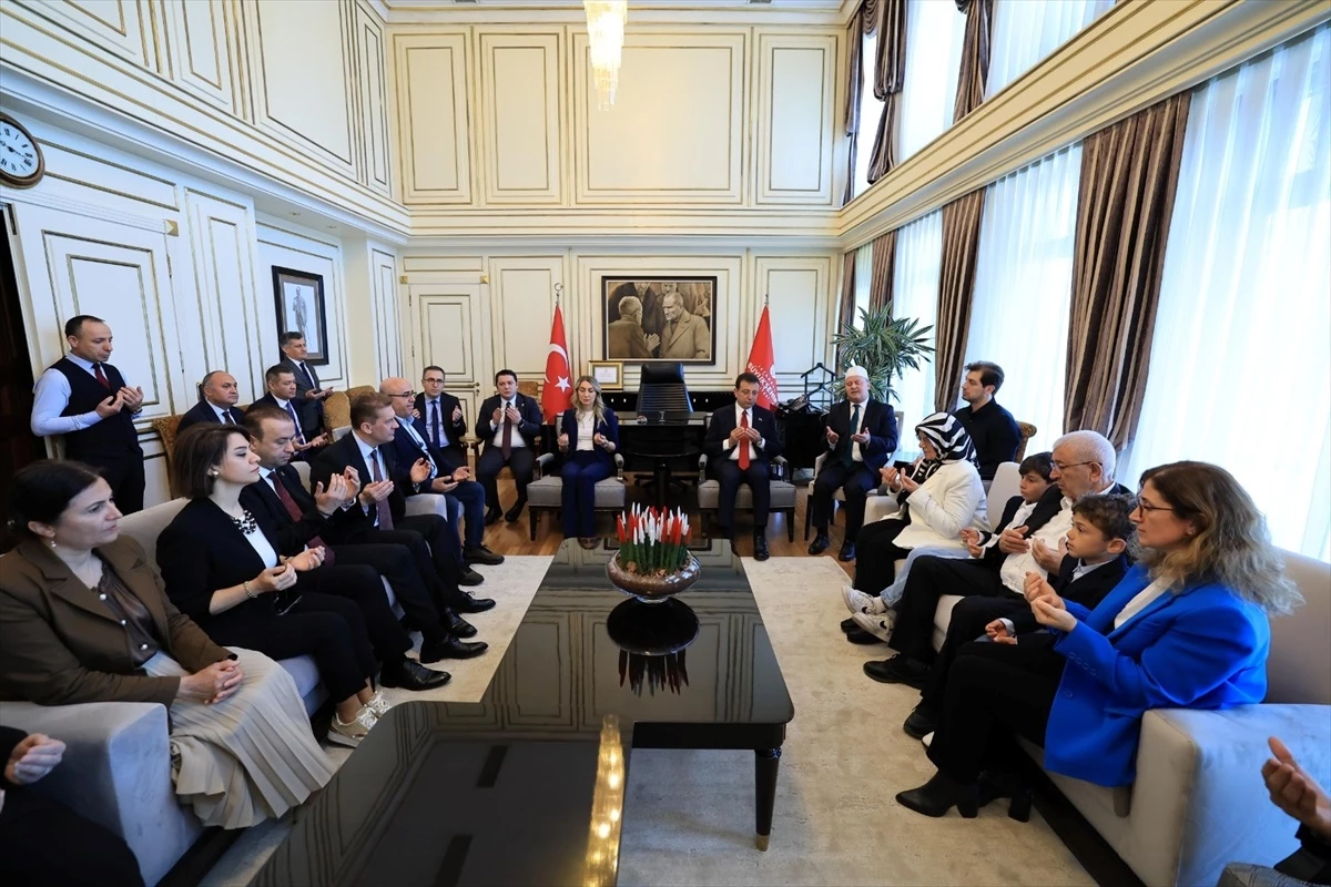 İBB Başkanı İmamoğlu, İstanbul\'a Hizmette Yeni Dönem Programında Konuştu