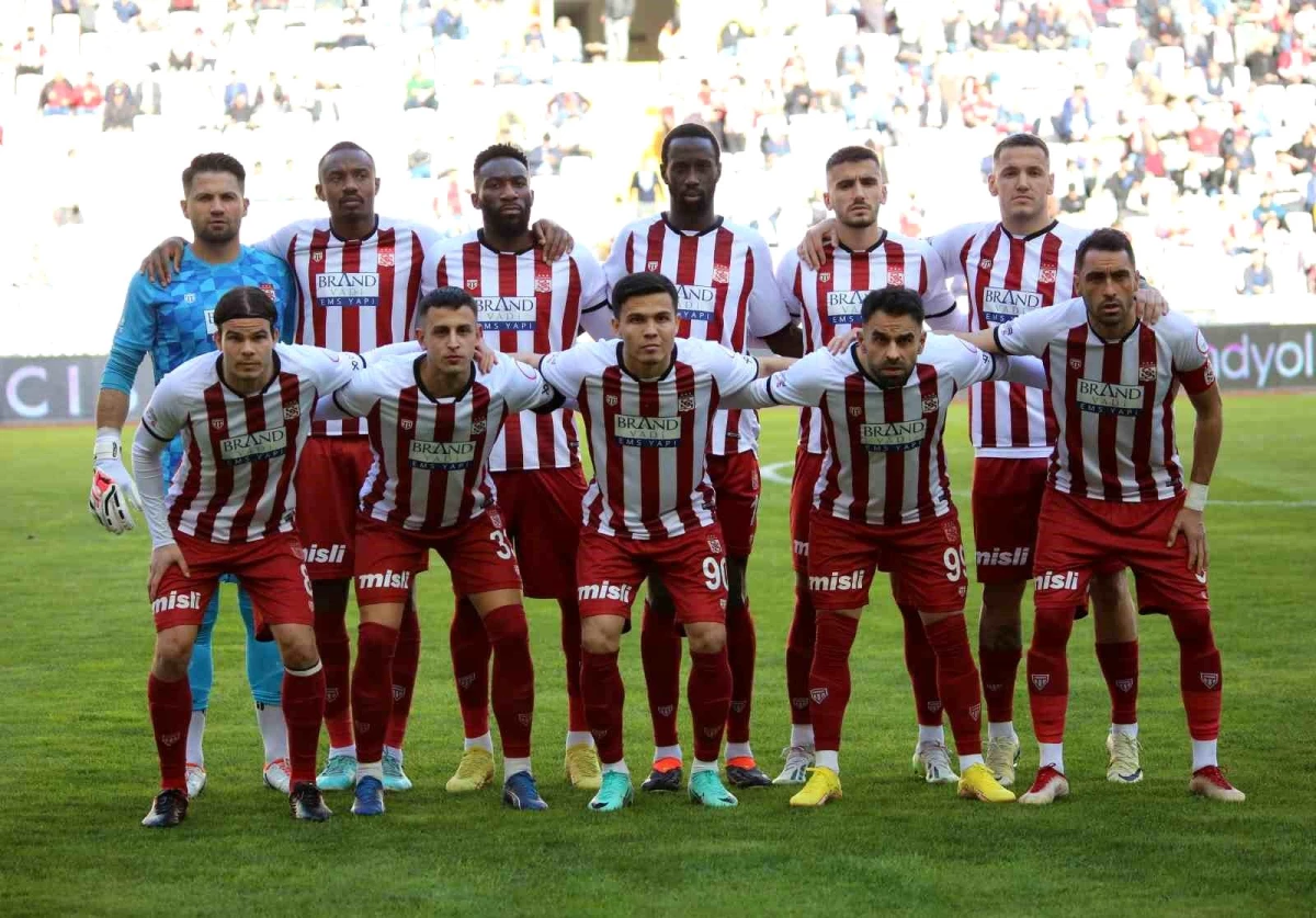Sivasspor, Fatih Karagümrük\'ü 1-0 yenerek 3 maçlık galibiyet hasretini sonlandırdı