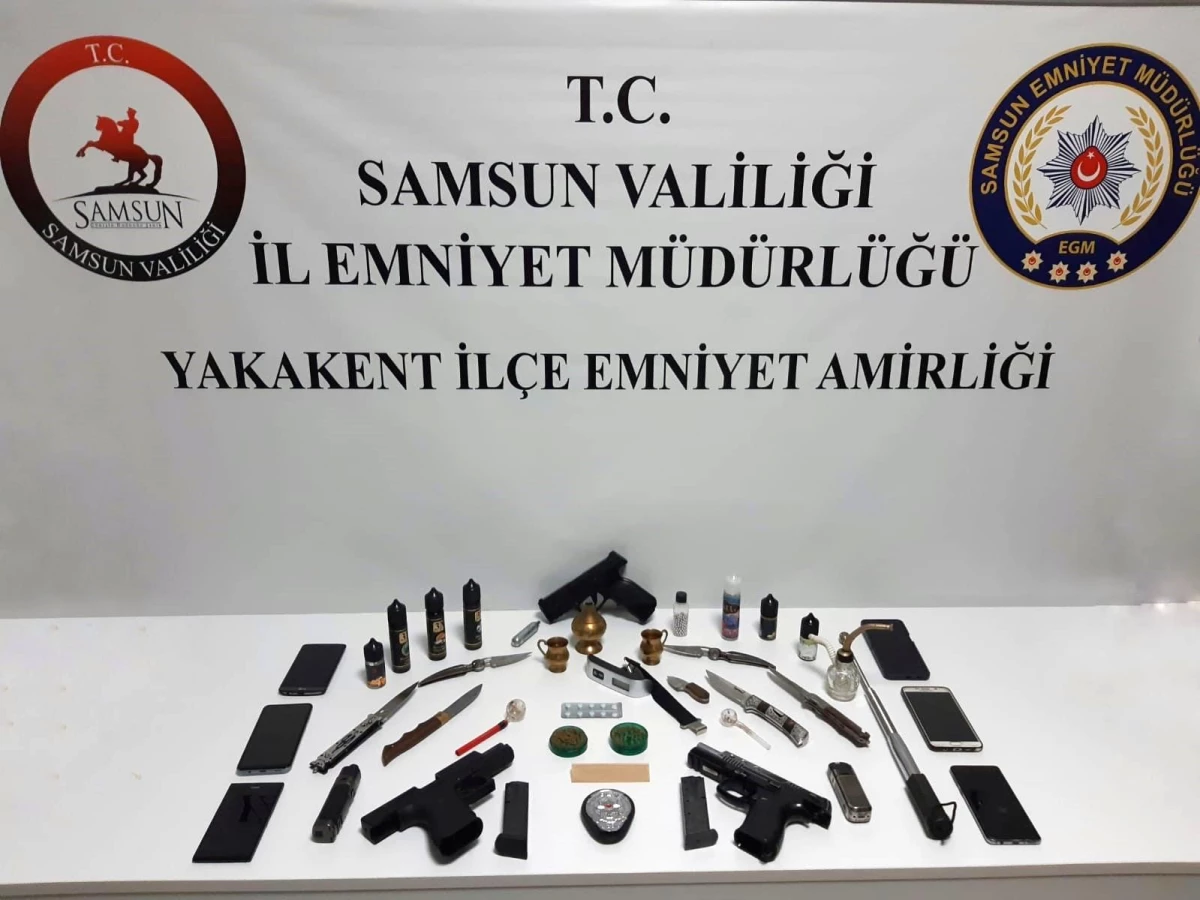 Samsun\'da yapılan NARVAS uygulamasında suç aletleri ele geçirildi