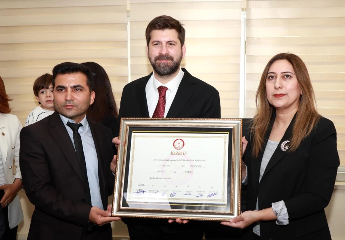 Ali Boltaç Tarsus Belediye Başkanlığına seçildi