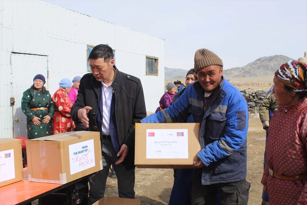 TİKA, Panama ve Moğolistan\'da ihtiyaç sahiplerine gıda yardımı yaptı